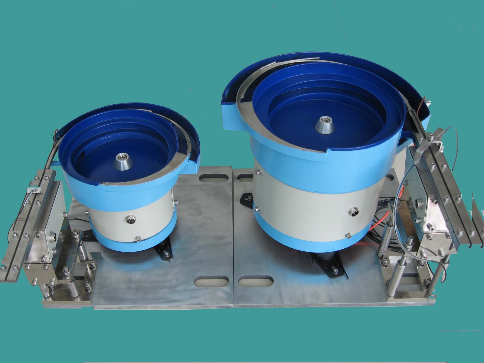 suspension fastener bowl feeder